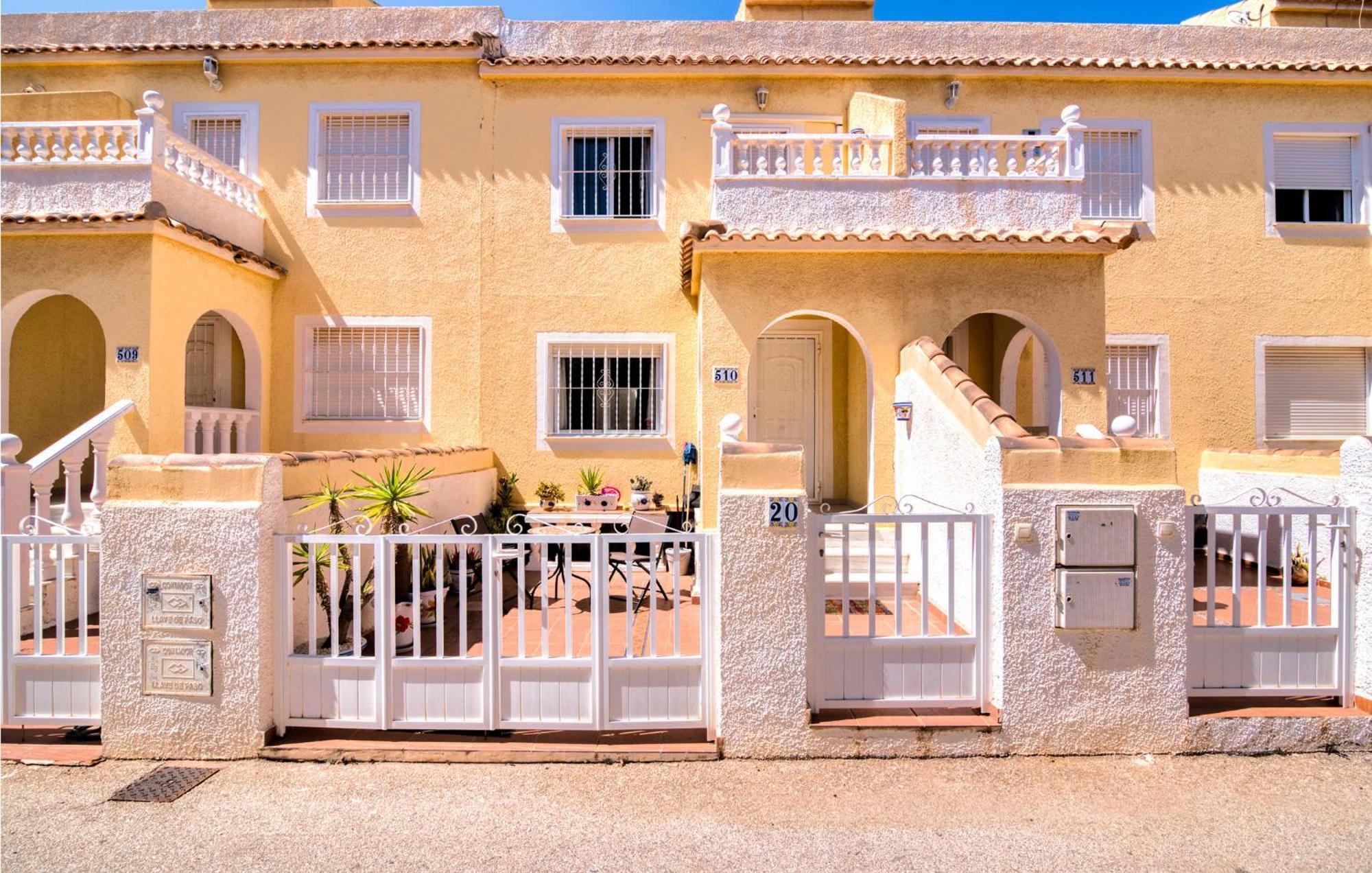 Gorgeous Home In Santa Pola With Wifi ภายนอก รูปภาพ