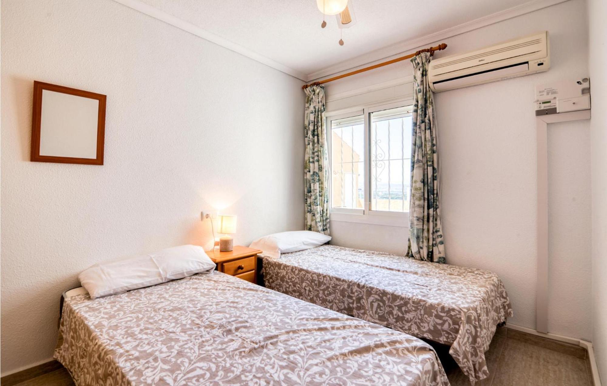 Gorgeous Home In Santa Pola With Wifi ภายนอก รูปภาพ